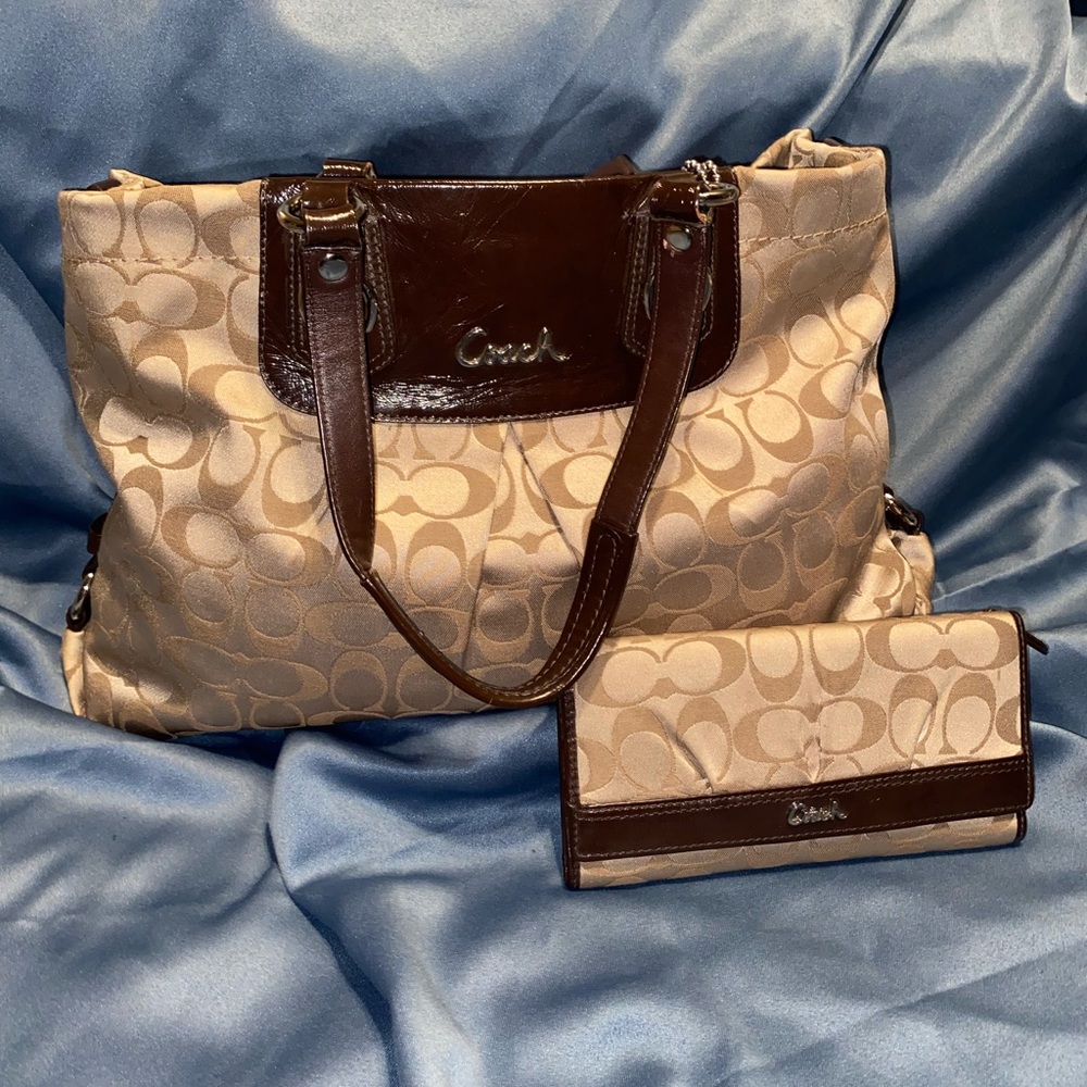 Coach Purse & Matching Trifold Wallet